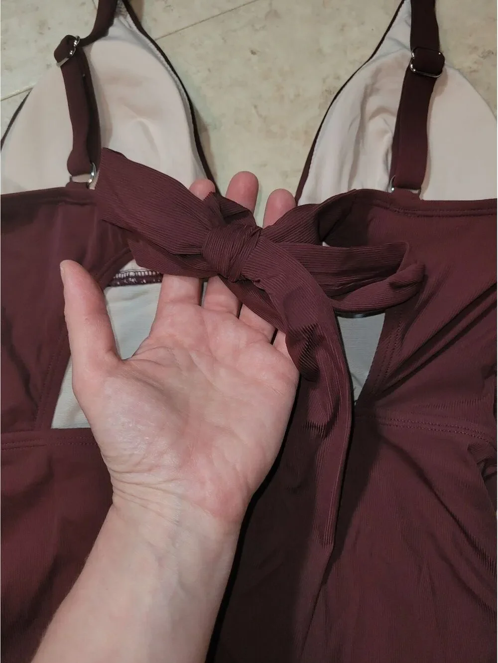 CUPSHE Bayou Tummy Control One-Piece Swimsuit Size M Burgandy/Maroon NWT [COPY]
